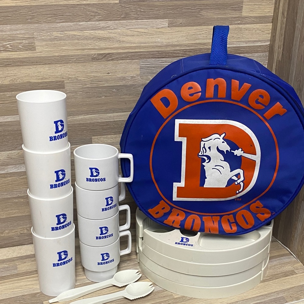 NFL Denver Broncos tailgating vintage Super Bowl party Sunday game day - Picture 10 of 10